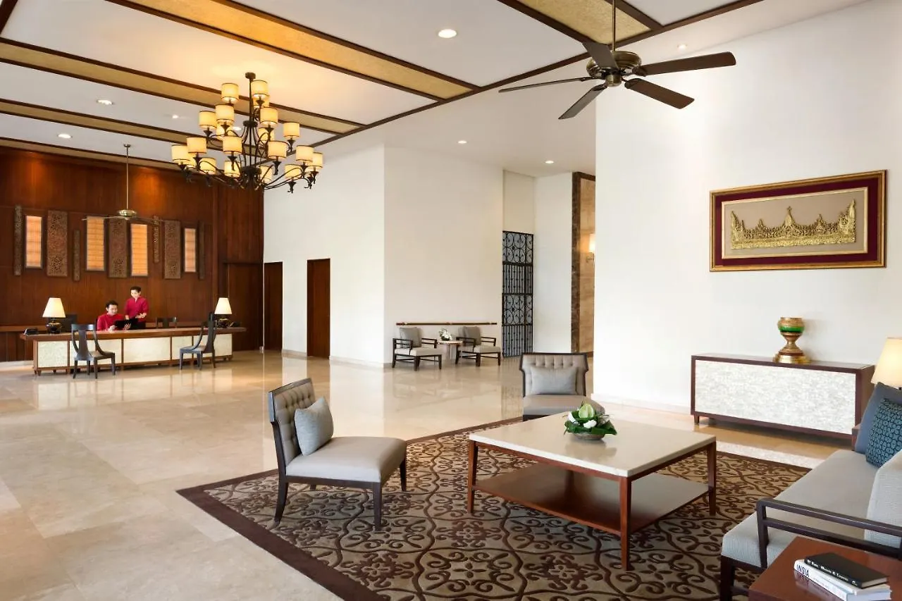 Апартаменты Shangri-La Serviced Apartments, Янгон