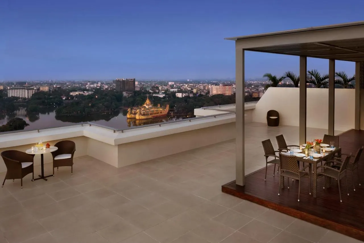 Shangri-La Serviced Apartments, Янгон Мьянма