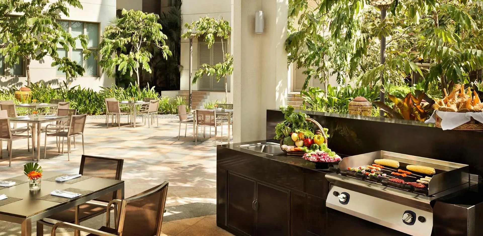 Shangri-La Serviced Apartments, Янгон 0*,  Мьянма