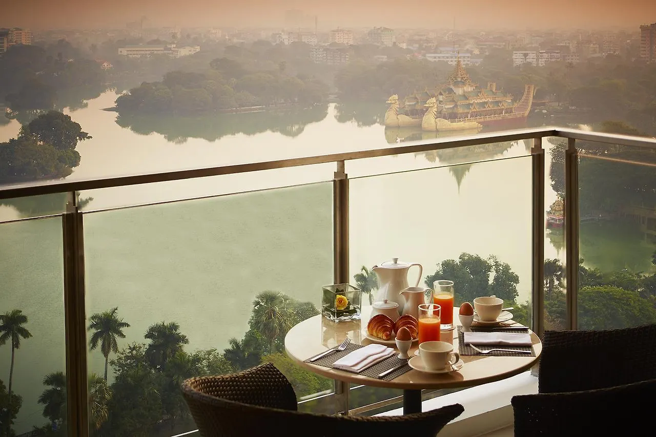 Апартаменты Shangri-La Serviced Apartments, Янгон