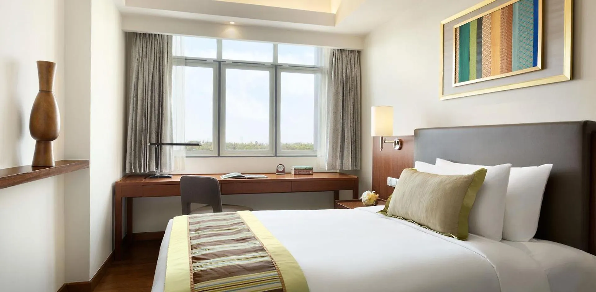 Shangri-La Serviced Apartments, Yangon Apartment