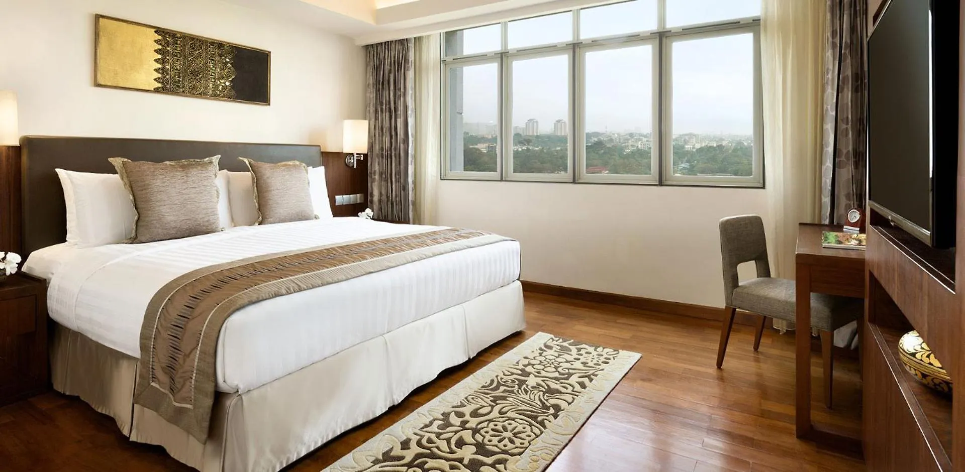 Shangri-La Serviced Apartments, Yangon Apartment